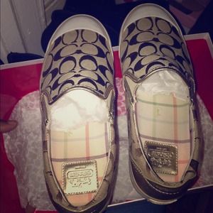Coach sneakers/slip on