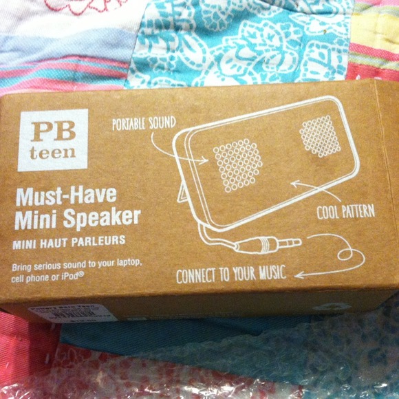 Mini speaker^_^ - Picture 2 of 4