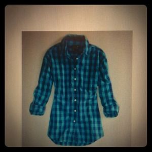 AE BOYFRIEND PLAID SHIRT