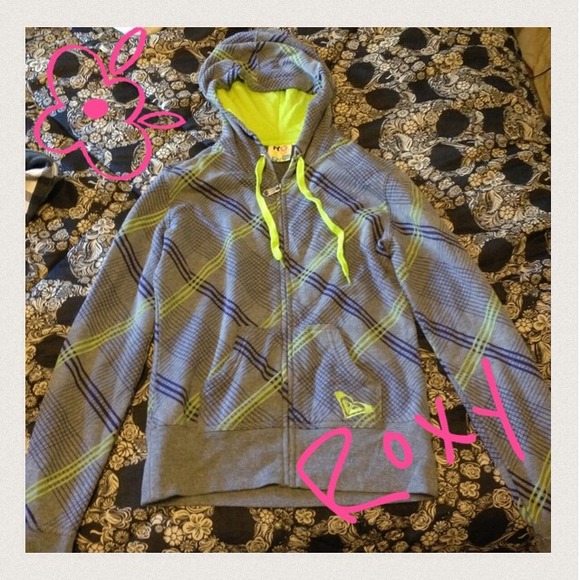 Roxy zip up sweater