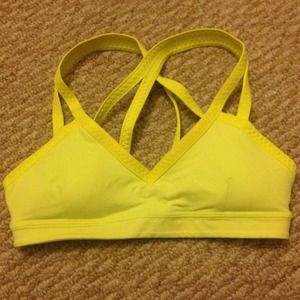 Lululemon sports bra size 2