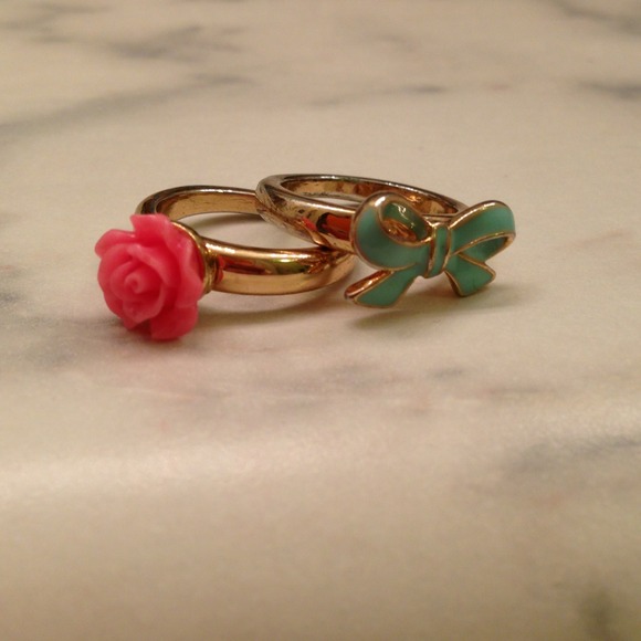 Sold ⛔⛔⛔ Bundle! Amazing rouses 🌹🌹🌹 - Picture 3 of 4