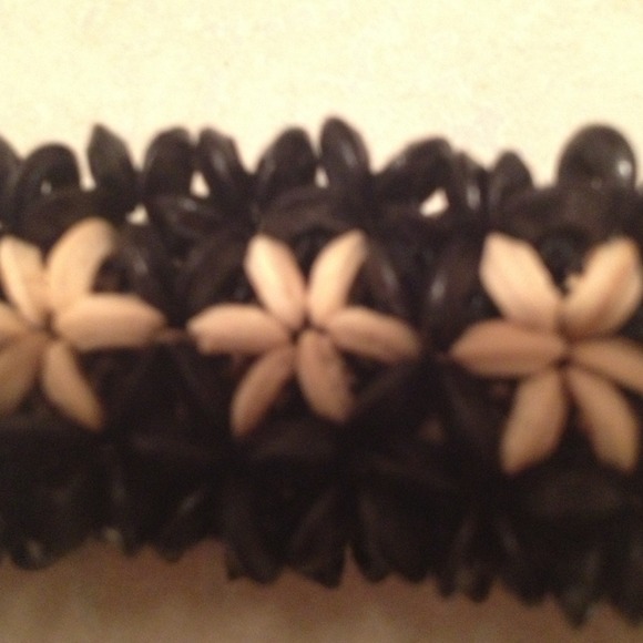 Bracelet - Picture 2 of 2