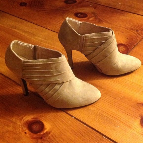 Liliana ankle boots SOLD!!!!!!!!