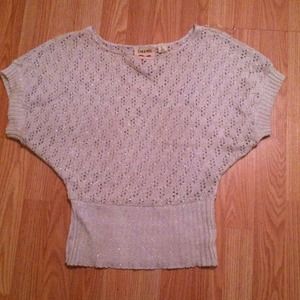 On hold xxandraa--White / shimmer top