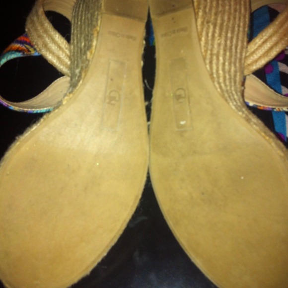 ☀💁 - Picture 3 of 3