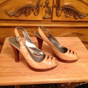 Tan heels