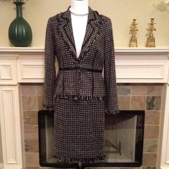 Tweed skirt suit