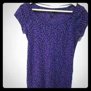 Short sleeve purple leopard print top