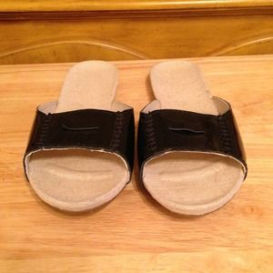 black patent leather sandal