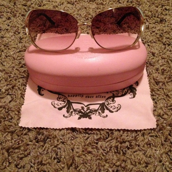 🚫SOLD🚫Juicy Couture sunglasses