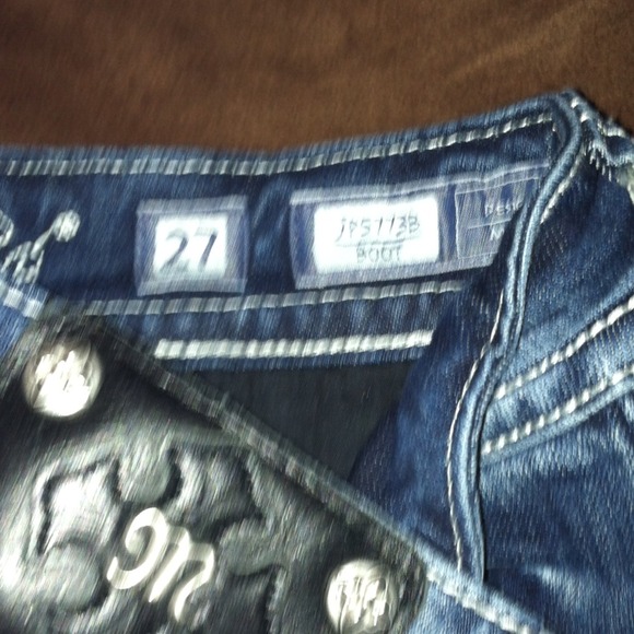 Looking for Miss Me Jeans in these styles n sizes! - Picture 1 of 4