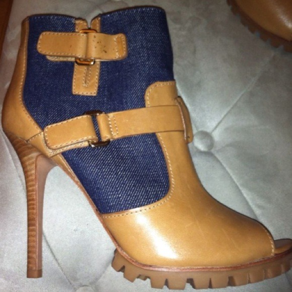 Tory Burch Bundle Trade