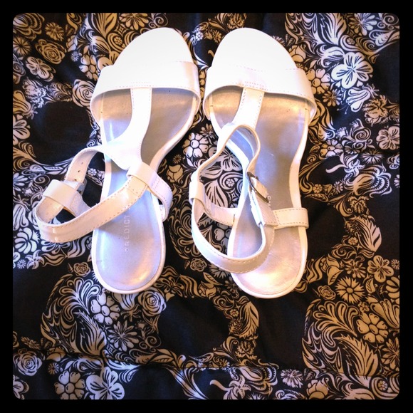 White sandal wedges