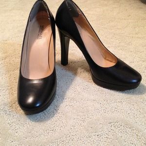 MICHAEL by Michael Kors Black Pumps