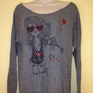 Funky gray scuffed collar top I ❤NY