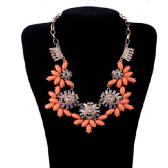 One HIGH QUALITY necklace - Picture 2 of 4