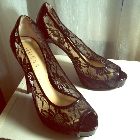Guess black lace pumps. Size 7