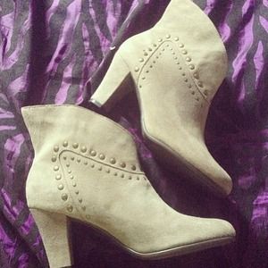 🎉 HOST PICK 🎉 cute booties