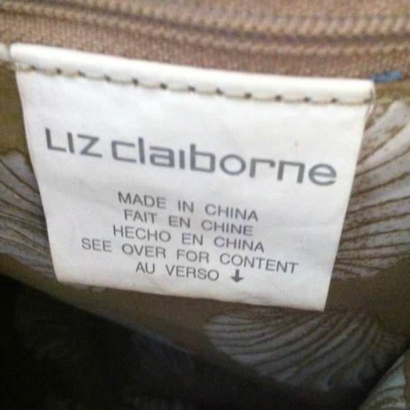 Liz Claiborne purse.  Nice casual purse. - Picture 3 of 4