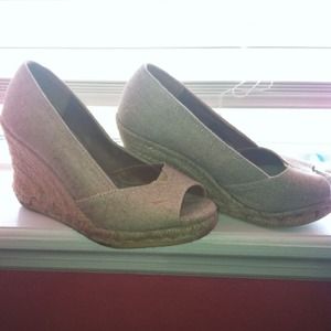 Cute beige wedges