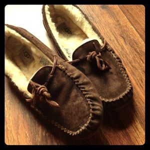 Authentic Ugg Moccasins