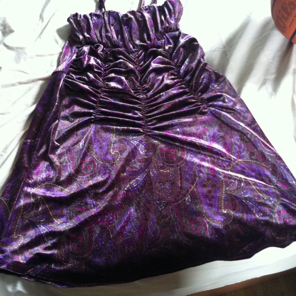Dress exotic color