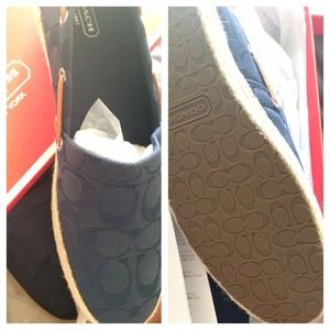 **SOLD**   Brand New Authentic Coach Shoes