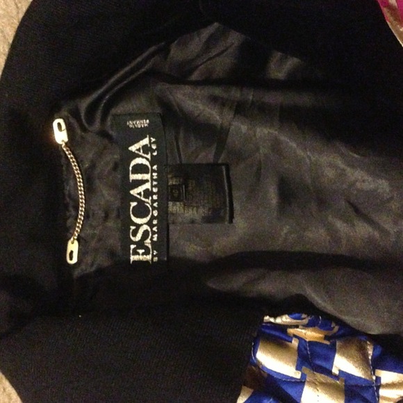 SOLD🔴🔴 - Picture 2 of 4