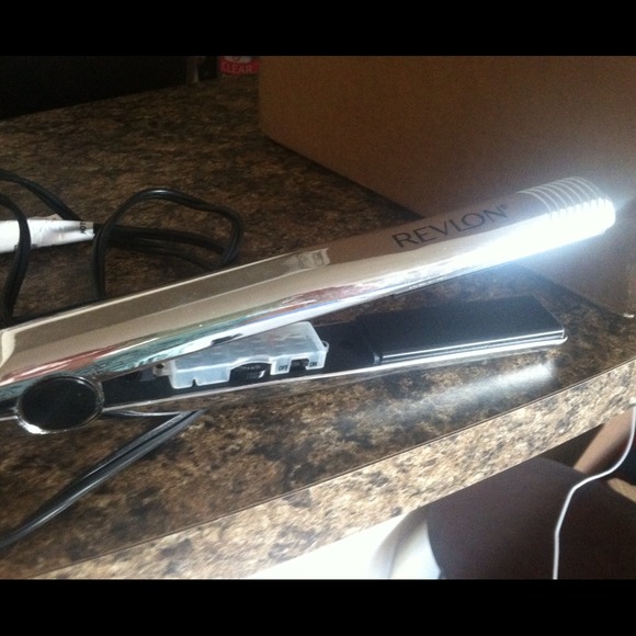 Revlon Flat Iron