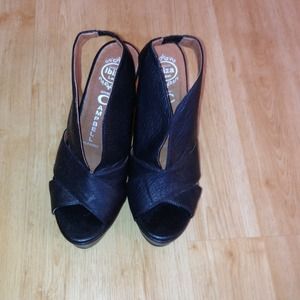 🚫SOLD🚫Jeffrey Campbell V-man wedge (size 7)