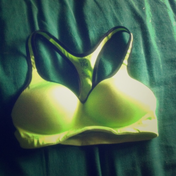 PINK yoga push up sports bra with padding