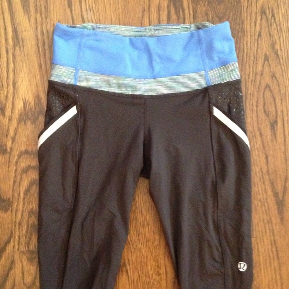 TRADED Lululemon Run Reflective Crops Super