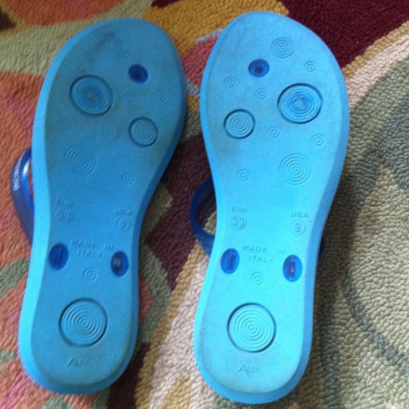 BCBGIRLS teal jelly sandals - Picture 3 of 3