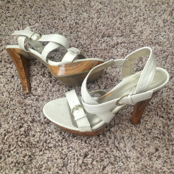 Charlotte Russe, cream platform sandals