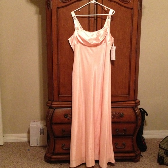 Formal dress.  SOLD