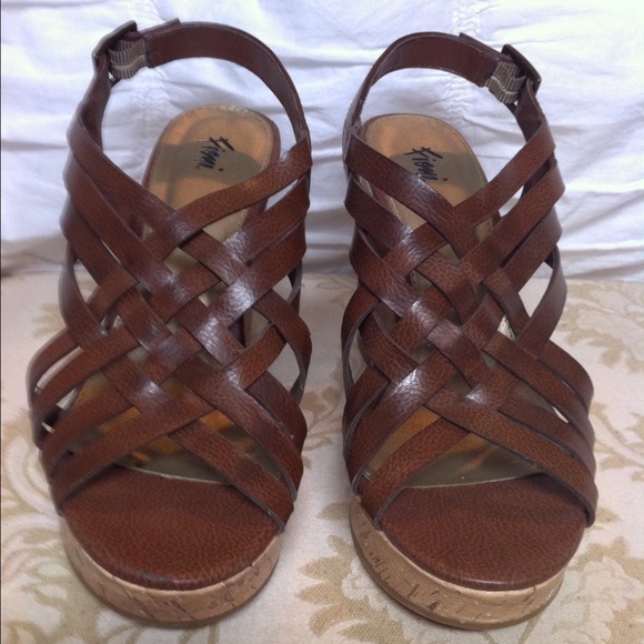 Brown wedges