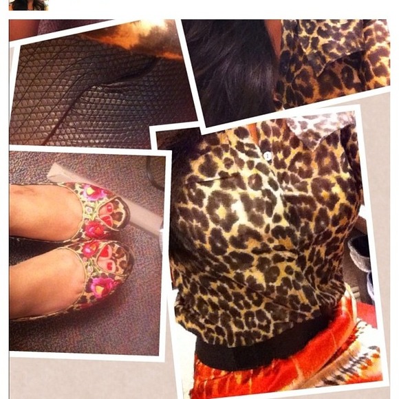 Ann Taylor Cheetah Print Blouse Size 2P 👚traded👗