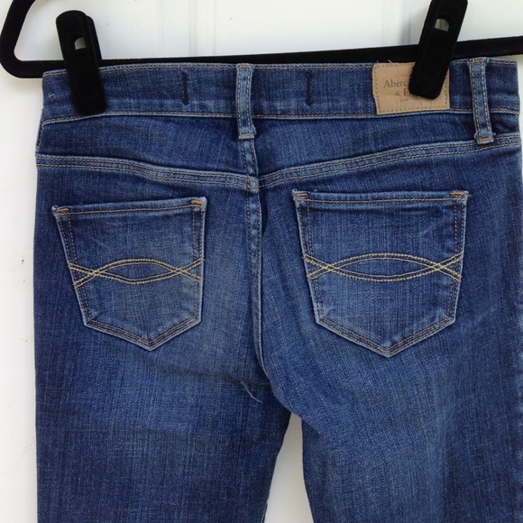 Like New Abercrombie & Fitch Perfect Stretch Jeans - Picture 3 of 4