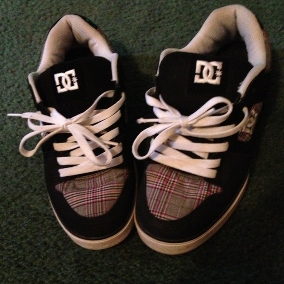 Dc shoes