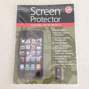 ⛔GIFTED⛔iPhone 4/4s screen protectors x 2