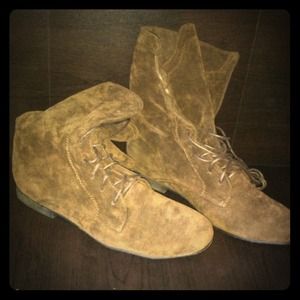 Tie up boots size 11