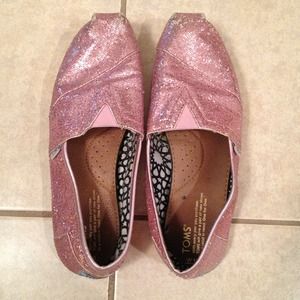 like new pink sparkly TOMS