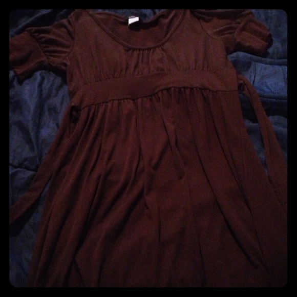 Brown dress