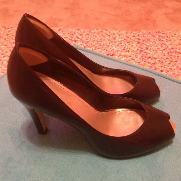 Anne Klein Heels - Picture 2 of 3