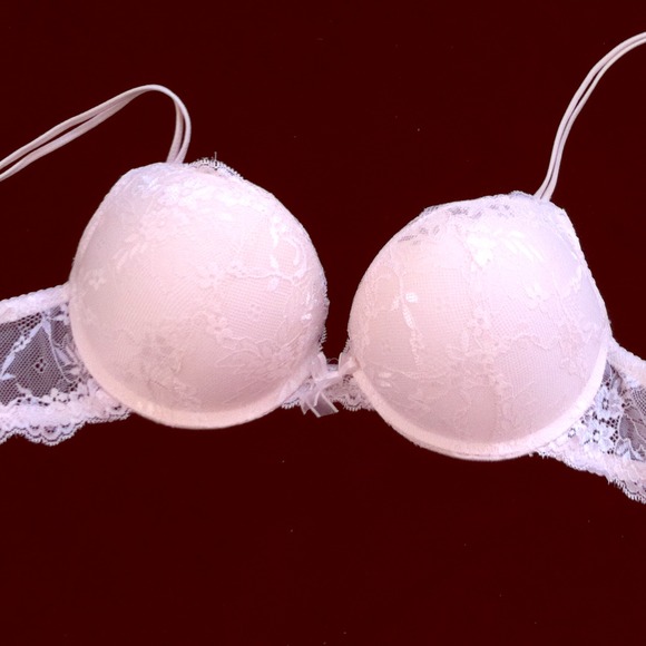 White lace PUSH-UP BRA😻❤