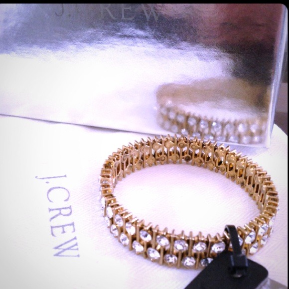 J. Crew Jewelry - 🎉HOST PICK 7/24🎉 j Crew Bracelet ❤