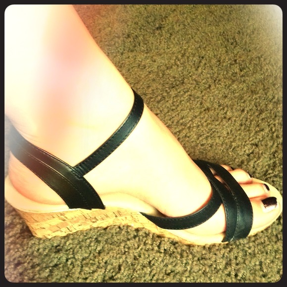 Black cork wedges!