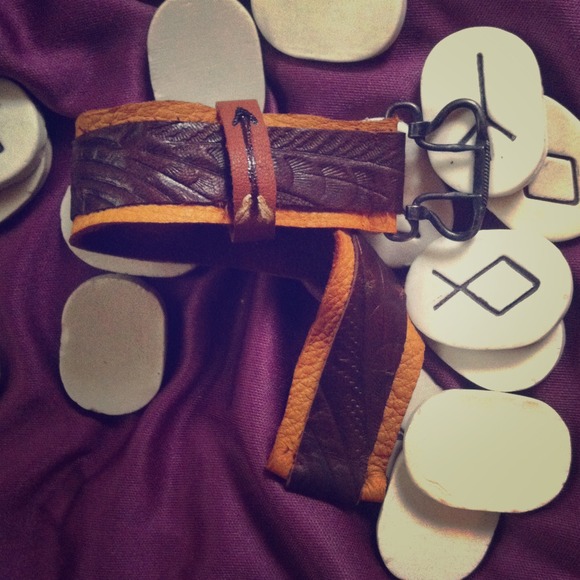 ⚠ON HOLD⚠Leather cuff