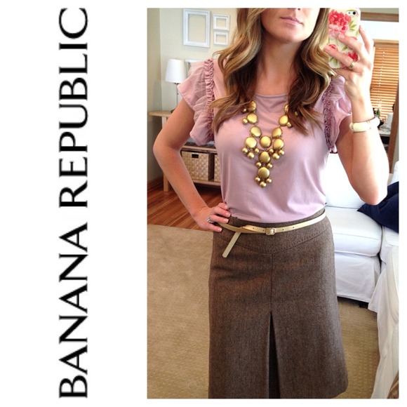 Banana Republic Tops - Banana Republic Ruffle Sleeve Blouse